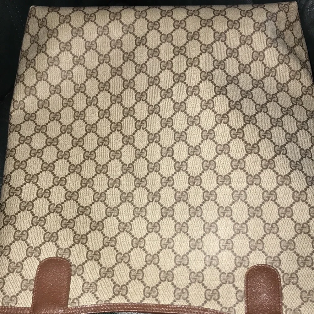 ⭐️Host Pick⭐️ VINTAGE GUCCI TOTE BAG - Picture 13 of 16